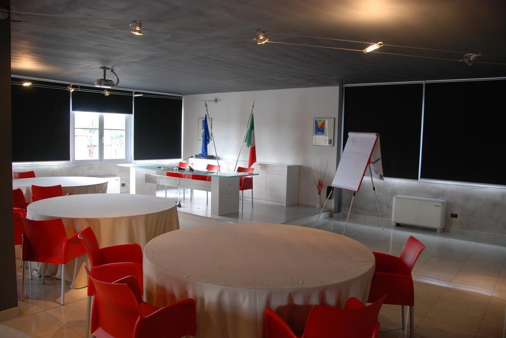 Hotel Metropolis Reggio Emilia Eksteriør bilde
